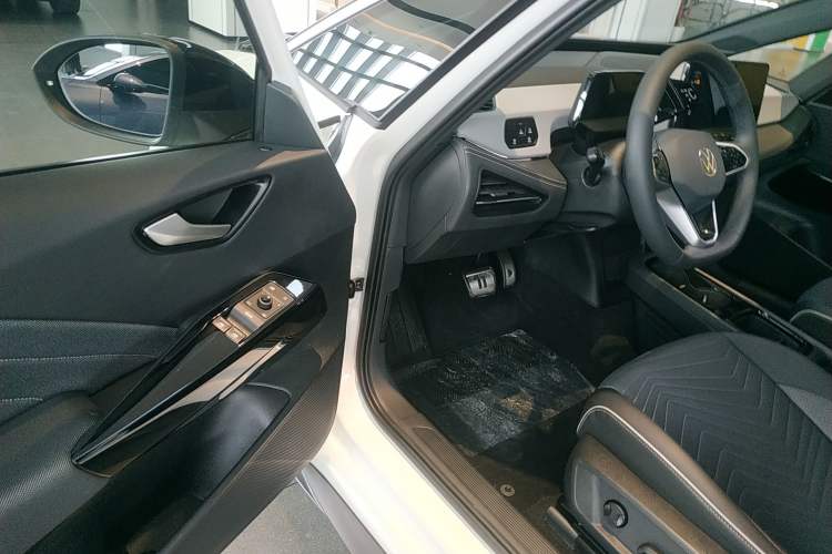Used Volkswagen ID.3 2024 Outstanding Edition Driver Seat