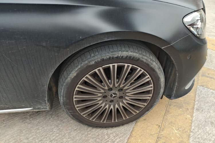 Used Mercedes-Benz E-Class 2023 E 300 L Luxury Model
