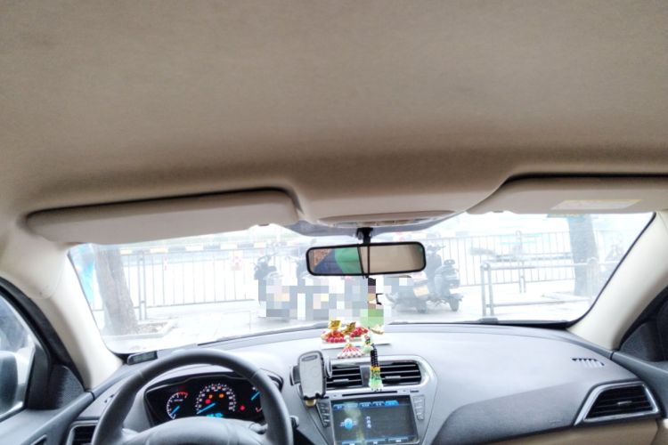 Used Ford Escort 2015 1.5L Automatic Comfort Edition Headliner