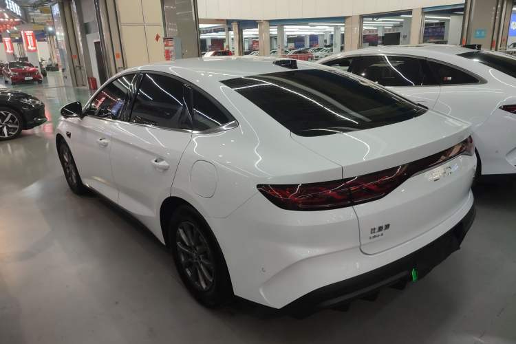 Used BYD Qin L 2025 DM-i Smart Drive 80KM Leading Model Rear Left 45 Deg