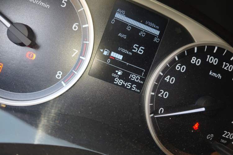 Used Nissan Kicks 2019 1.5L Manual Cool Edition