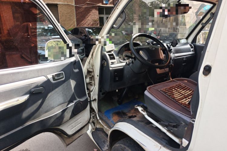 Used King Long Golden Way 2015 2.0L Value-Packed Practical Version 4G21B