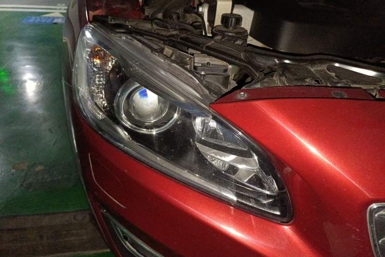 Used Volvo S60 New Energy 2015 S60L E-Drive Hybrid T6 Smart Drive Edition
