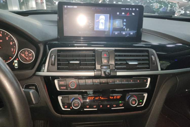 Used BMW 3 Series 2018 320Li Fashion Model
