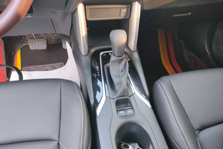 Used Toyota FRONTLANDER 2023 2.0L CVT Leading Edition
