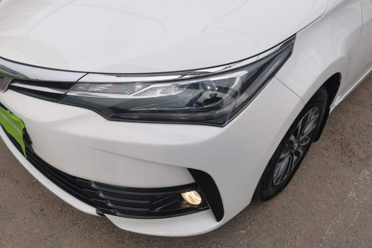 Used Toyota Corolla 2018 1.2T S-CVT GL-i Zhihui Edition Left Front Headlight