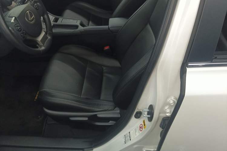 Used Lexus CT 2014 CT200h Elite Edition Monochrome