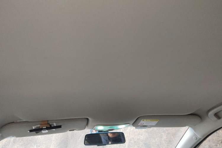 Used Roewe 350 2014 1.5L Manual Xunchi Edition