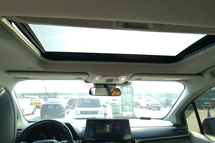 Used Toyota SIENNA 2021 2.5L Hybrid Comfort Edition