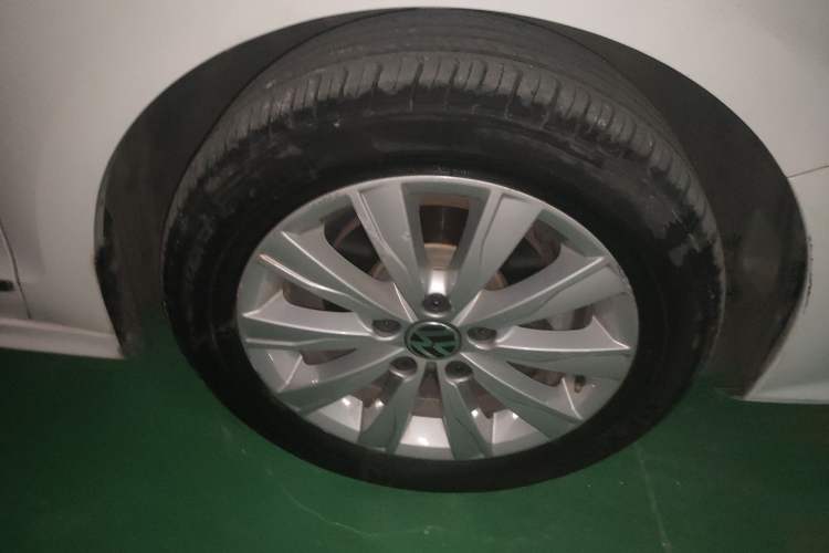 Used Volkswagen Sagitar 2015 1.6L Automatic Comfort Model