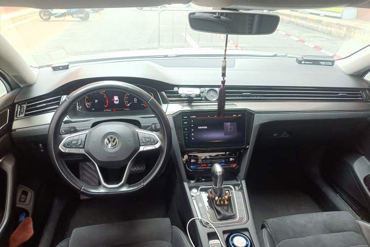 Used Volkswagen Magotan 2020 330TSI DSG Luxury Edition