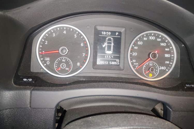 Used Volkswagen Tiguan 2016 300TSI Automatic All-Wheel Drive Fashion Vision Edition Instrument Cluster