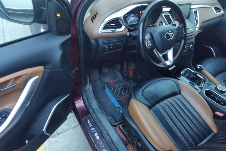Used Soueast DX7 2015 1.5T Manual Luxury Model