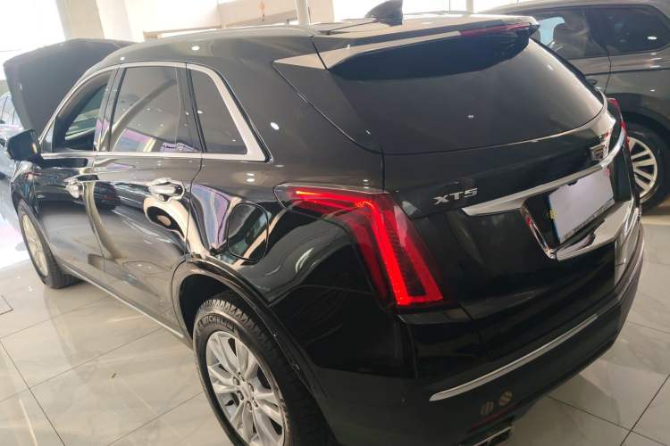 Used Cadillac XT5 2020 28T Tech Edition