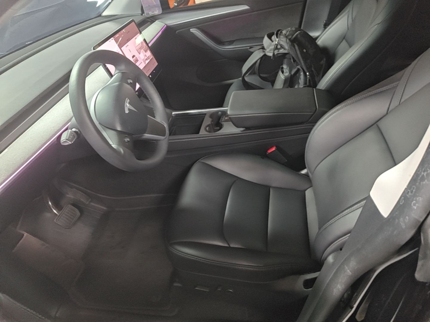 Interior delantero