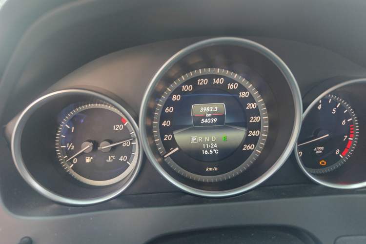 Used Mercedes-Benz C-Class 2013 C 180 Classic Grand Edition