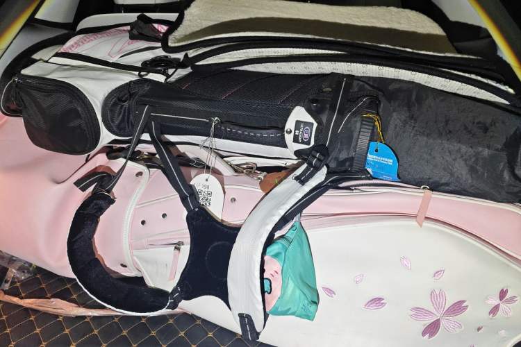 Used Mercedes-Benz EQE SUV 2023 500 4MATIC Special Edition Trunk