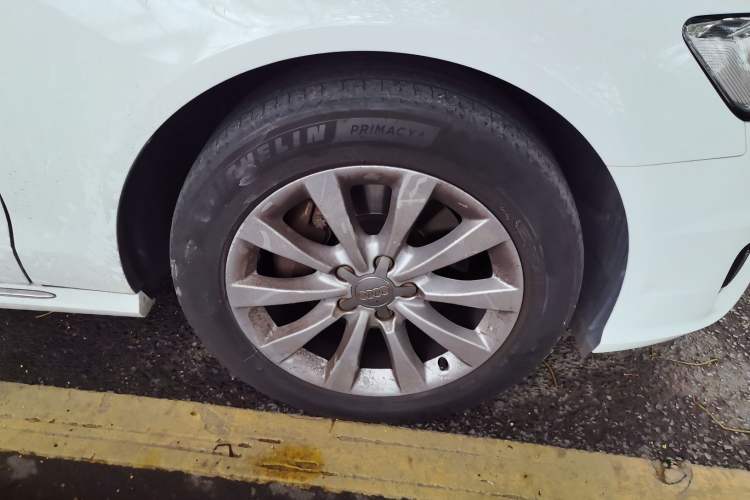 Used Audi A6L 2016 TFSI Technology Edition Right Front Wheel Hub