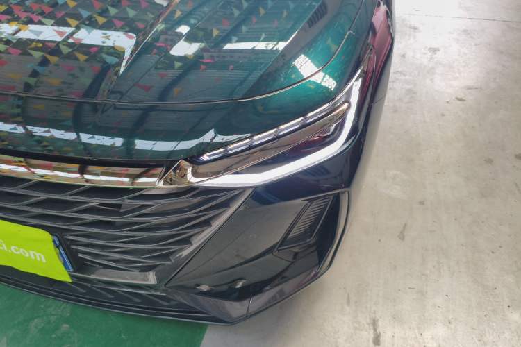 Used Chery Arrizo 8 2025 2.0T Automatic Yu+