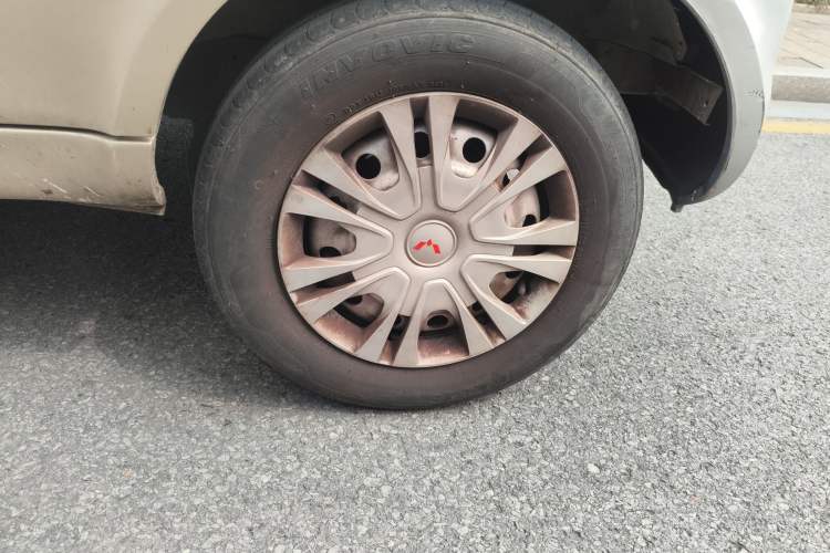 Used Wuling Rongguang 2014 1.2L S Base Model
