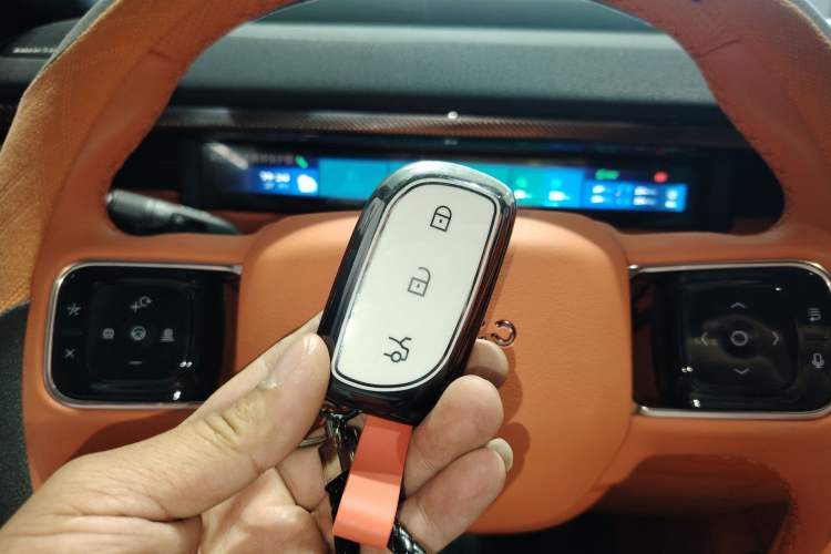 Used Lynk & Co 900 2025 1.5T Ultra Interior 1