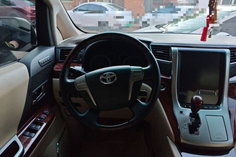Used Toyota Alphard 2011 3.5L Luxury Edition
