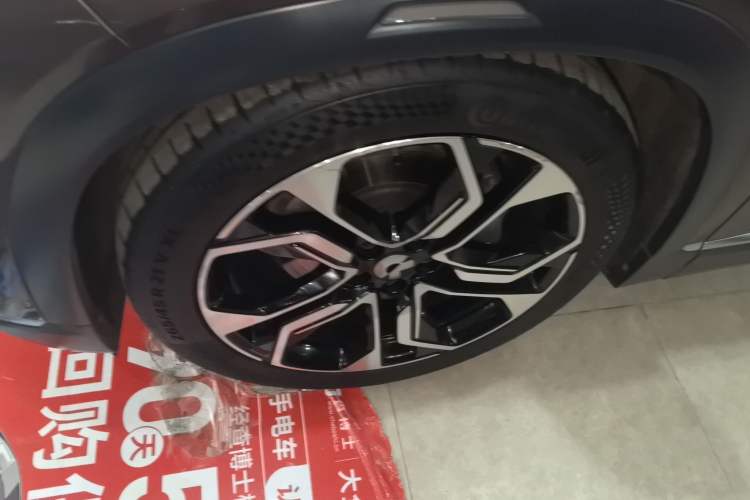 Used Nio ES8 2020 580 km Range Signature Edition Six-Seater Version