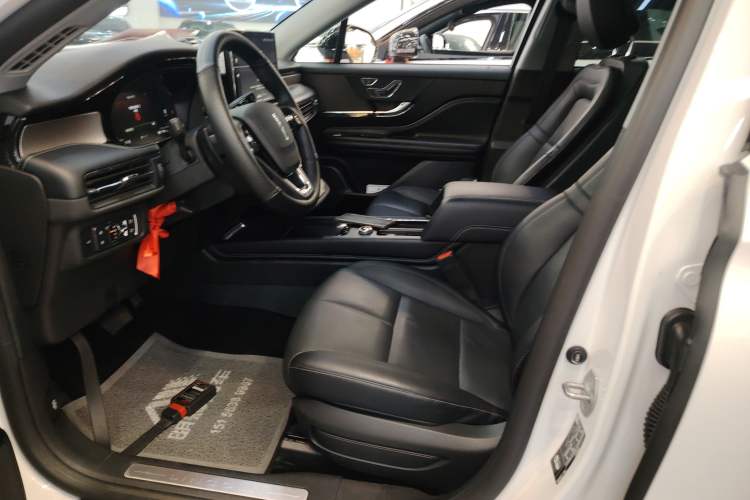 Used Lincoln Corsair 2022 2.0T Two-Wheel Drive Luxury Edition