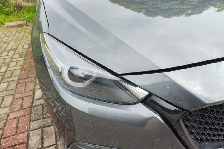 Used Mazda 3 Axela 2017 Sedan 2.0L Automatic Prestige Model China V Standard