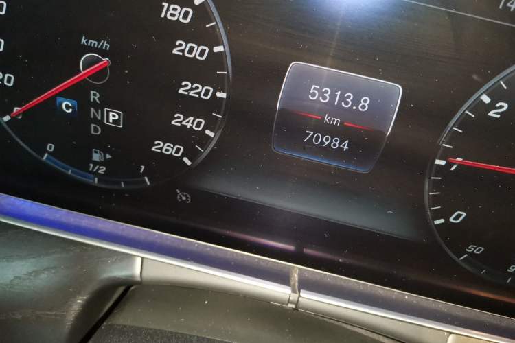 Used Mercedes-Benz E-Class 2019 E 300 L Sport Luxury Edition
