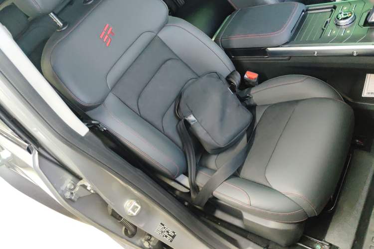 Used JETOUR Traveler 2023 1.5T Two-Wheel Drive Discovery PRO