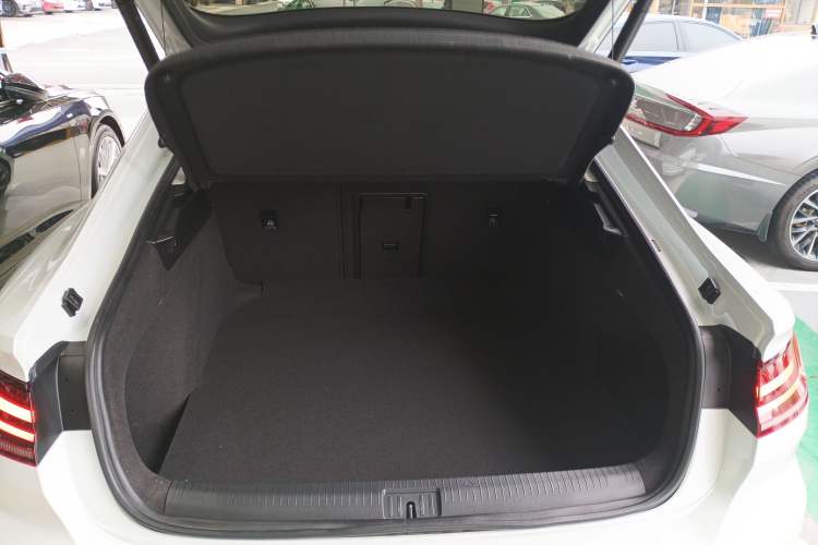 Used Volkswagen FAW-Volkswagen CC 2023 380TSI Striking Edition