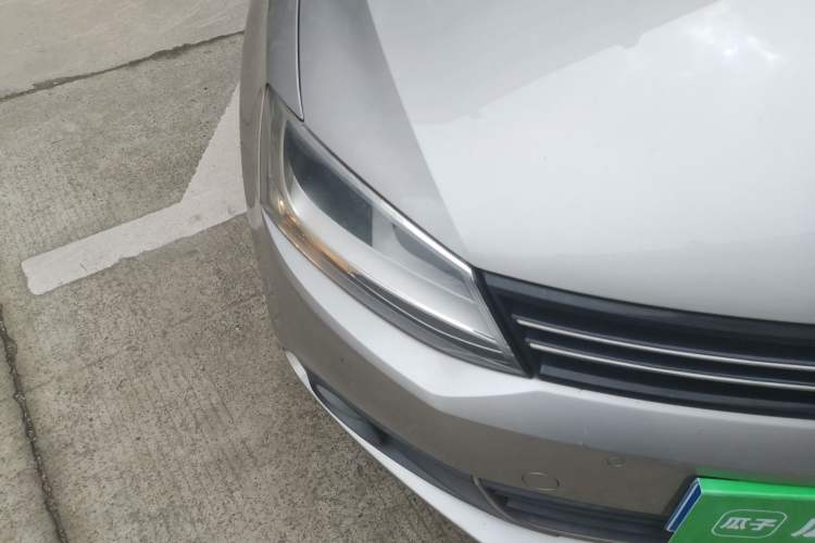 Used Volkswagen Sagitar 2012 1.4TSI Automatic Luxury Edition
