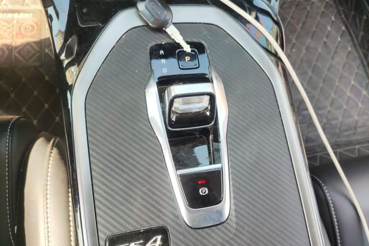 Used GAC Trumpchi GS4 2023 270T Automatic Smart Drive Technology Edition Gear Lever