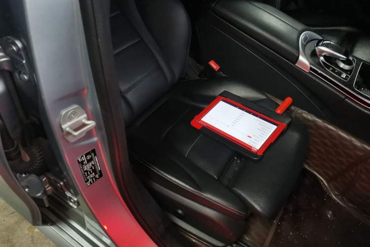 Used Mercedes-Benz C-Class 2015 C 180 L Sport Edition
