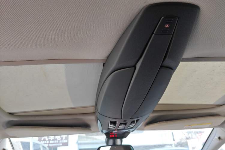 Used DS 5 2013 1.6T Prestige Edition THP200