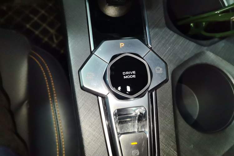 Used CHANGAN UNI-V 2022 1.5T Prestige Version
