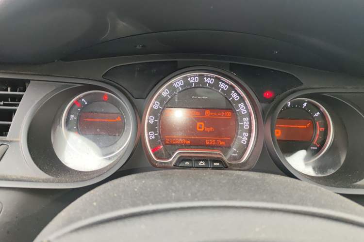 Used Citroen C5 2013 2.0L Automatic Luxury Model Instrument Cluster