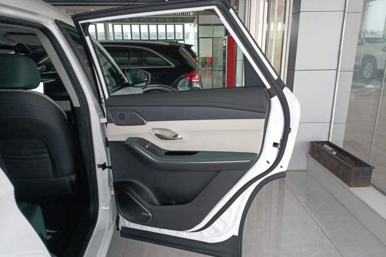 Used JETOUR Shanhai L9 2024 1.5TD 2DHT Pro 5-Seater