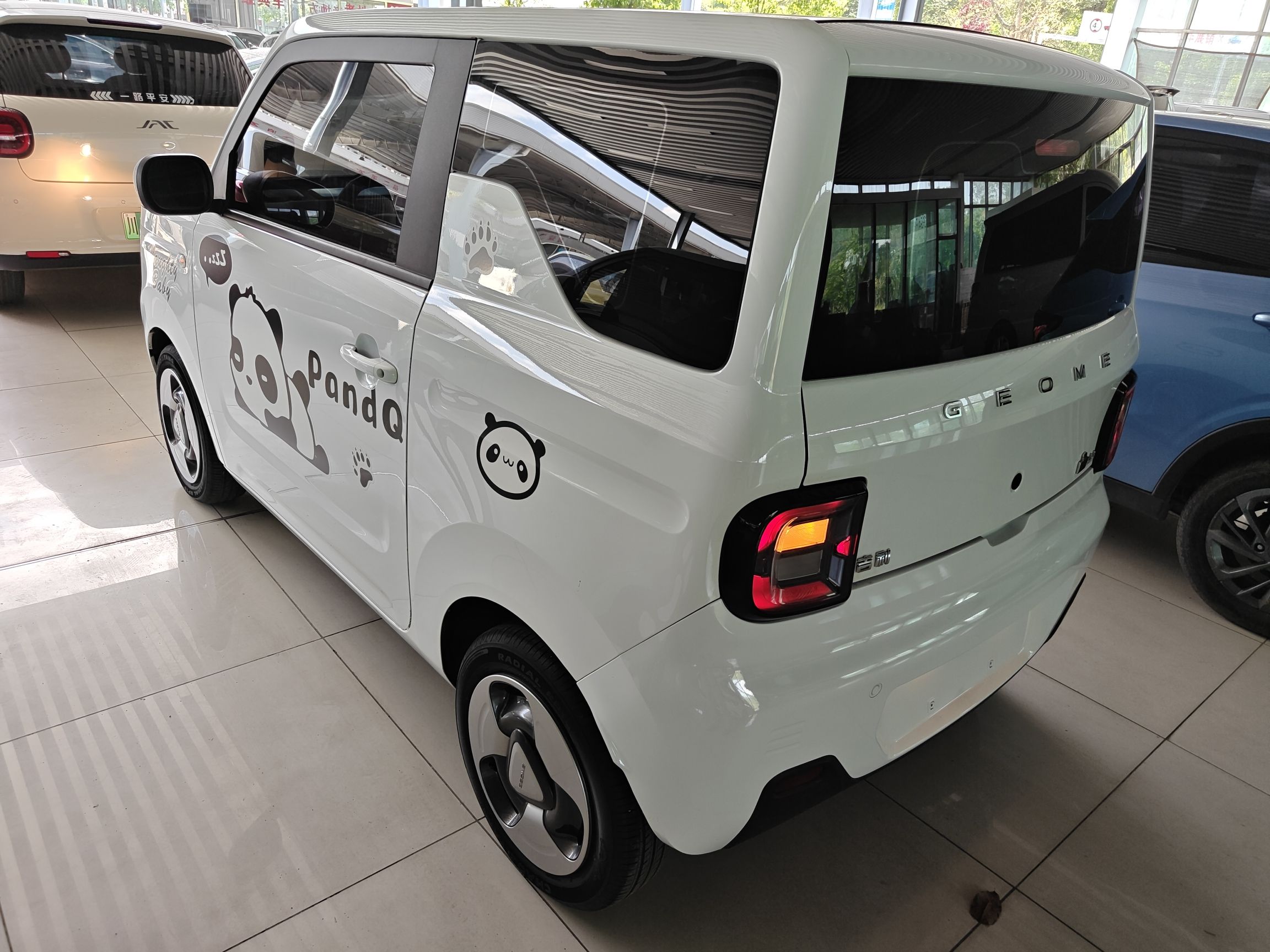 Geely Galaxy Panda 2023 Panda Mini 200km Endurance Bear — снимка 4