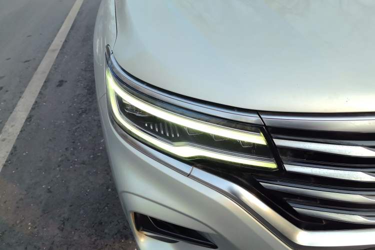 Used Roewe RX5 MAX 2019 300TGI Automatic 4G Connect Luxury Edition