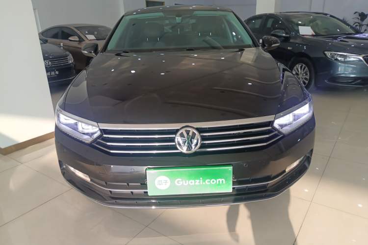 Used Volkswagen Magotan 2019 330TSI DSG Luxury Model China V Standard