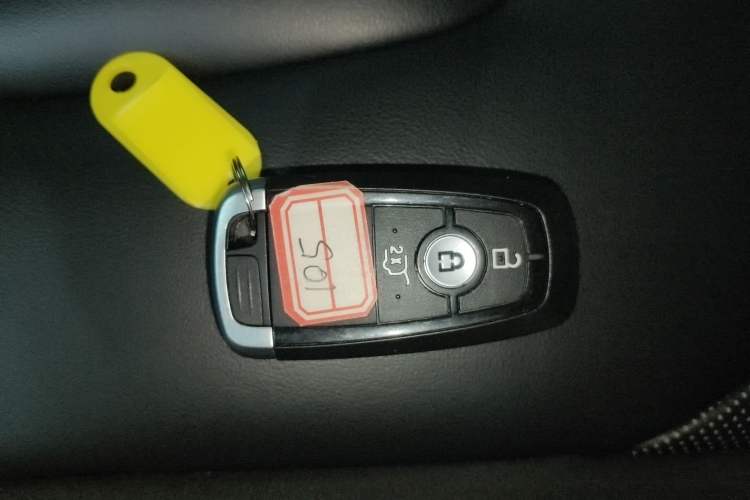 Used Ford Edge 2021 PLUS EcoBoost 245 Two-Wheel-Drive ST-Line 5-Seater
