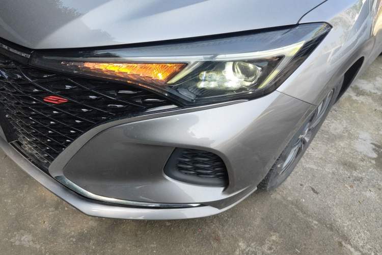Used CHANGAN Eado 2020 PLUS Blue Whale NE 1.4T GDI DCT Prestige Model Left Front Headlight