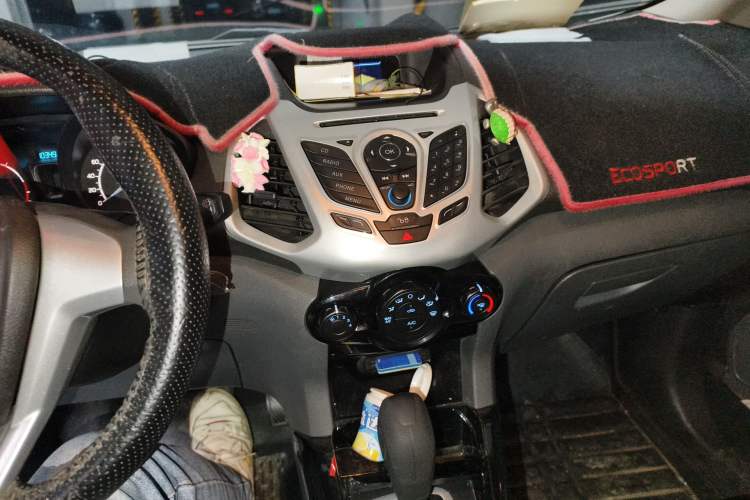 Used Ford EcoSport 2013 1.5L Automatic Fashion Model Audio And AC Panel