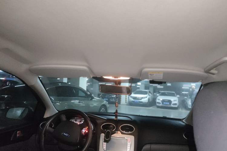 Used Ford Focus 2013 Hatchback Classic 1.8L Manual Base Model
