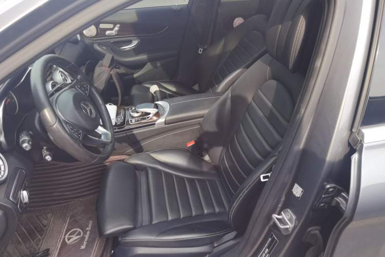 Used Mercedes-Benz C-Class 2017 Facelift C 200 L
