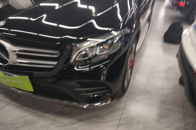 Used Mercedes-Benz GLC 2017 GLC 260 4MATIC Luxury Model Left Front Headlight