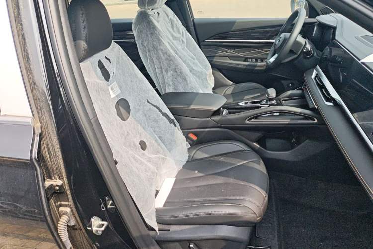 Used Geely Auto Monjaro L 2024 2.0TD DCT EVO Two-Wheel Drive Long-Range Version
