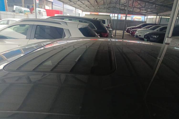 Used Roewe i5 2021 1.5L CVT Starry Edition
